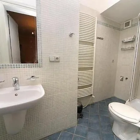 Thalleruv Dum Guest house 3*