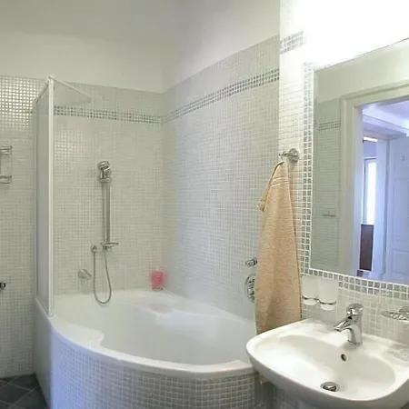 Guest house Thalleruv Dum