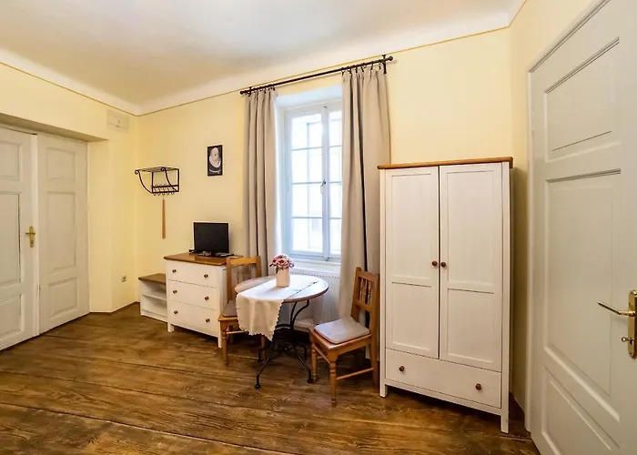 塔勒鲁夫杜姆住宿酒店 招待所 3*