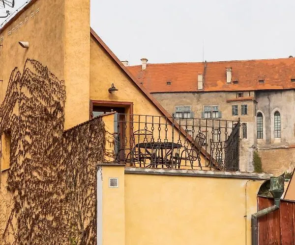 Thalleruv Dum Guest house